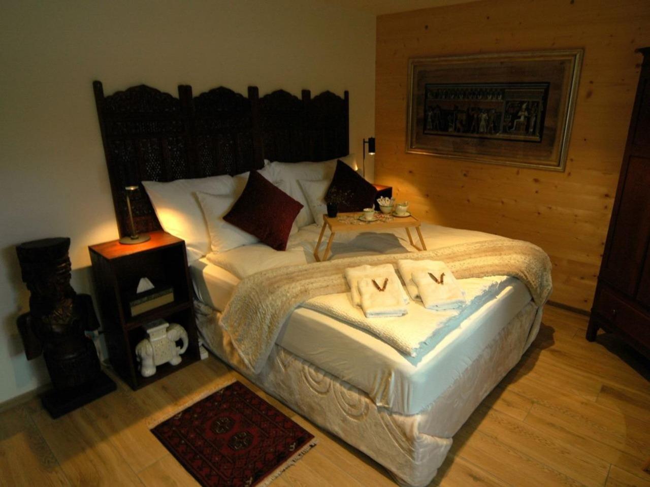 Large Deluxe Studio For 2 - Chalet Lovo Lenk Buitenkant foto